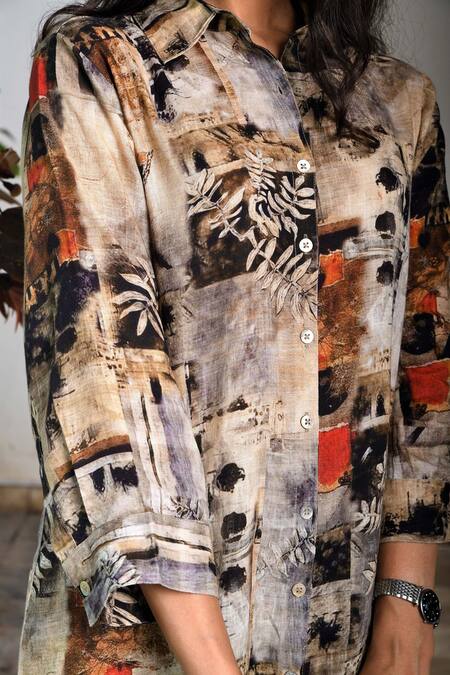 Linen Bloom_Black Pure Linen Collared Neck Collage Print Tunic _at_Aza_Fashions