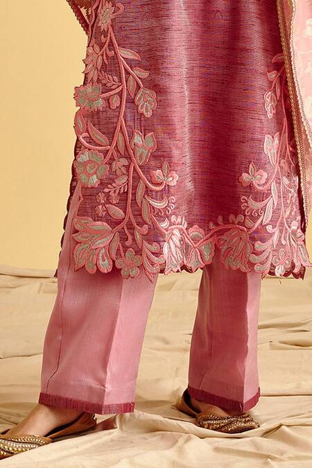 Buy LAHARIO Purple Dupatta Chanderi Foil, Kurta And Pant Brocade Cutwork Floral Set Online at Aza Fashions Buy_LAHARIO_Purple Dupatta Chanderi Foil, Kurta And Pant Brocade Cutwork Floral Set _Online_at_Aza_Fashions