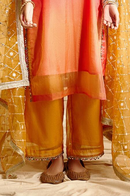 Shop LAHARIO Pink Organza Pearl, Sequin, Thread Embroidery Scoop Neck Kurta Set Online at Aza Fashions Shop_LAHARIO_Pink Organza Pearl, Sequin, Thread Embroidery Scoop Neck Kurta Set _Online_at_Aza_Fashions