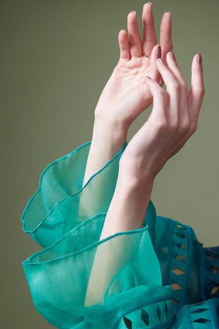 Shop_Shriya Khanna_Green Organza Diamond Sweetheart Neck Ombre Dyed Corset Dress_Online_at_Aza_Fashions