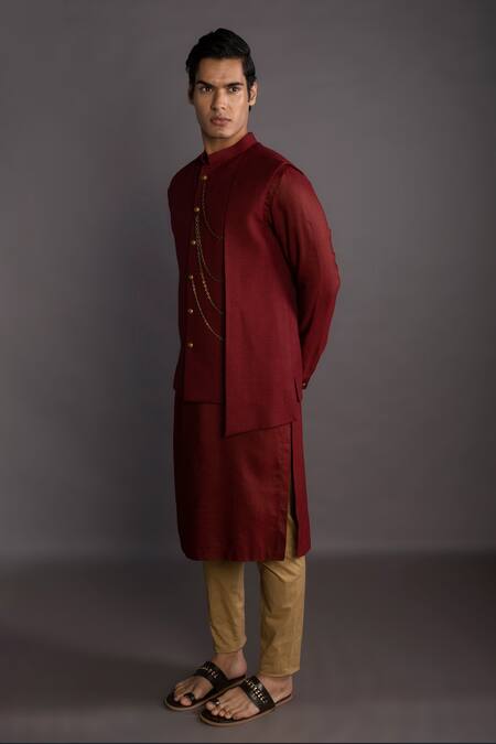 Gram Of Ink_Red Bundi  Matka Silk Embellishment Chain And Kurta Set_Online_at_Aza_Fashions