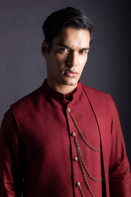 Buy_Gram Of Ink_Red Bundi  Matka Silk Embellishment Chain And Kurta Set