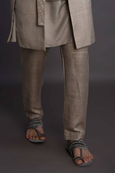 Gram Of Ink_Beige Jacket And Pant- Matka & Kurta - Katan Collar Panelled Set_Online_at_Aza_Fashions