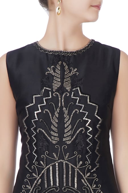 Samatvam By Anjali Bhaskar_Black Net, Satin, Taffeta Cutdana, Nalki Jewel Neck Embellished Gown _at_Aza_Fashions