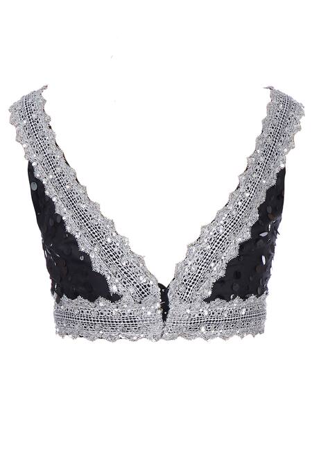 Bhairavi Jaikishan Black Sequin Saree With Blouse And Petticoat at Aza Fashions Bhairavi Jaikishan_Black Sequin Saree With Blouse And Petticoat_at_Aza_Fashions