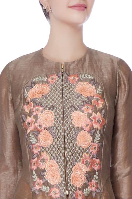 Incheetape_Grey Silk Linen Hand-finished Jaali Kurta Set _at_Aza_Fashions