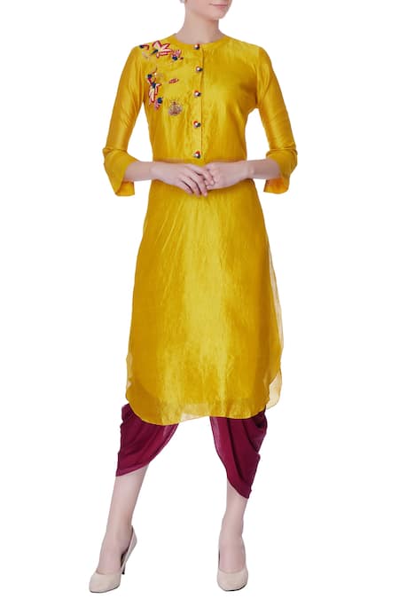 Desert Shine by Sulochana Jangir Floral Embroidered Kurta 