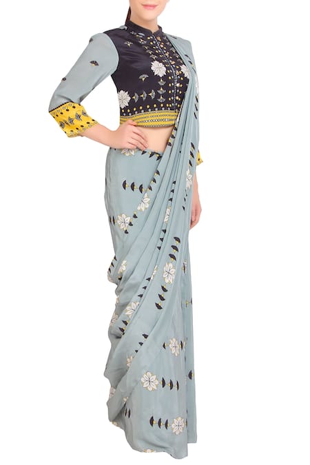 Soup By Sougat Paul_Grey Crepe Pre-draped Saree With Blouse _Online_at_Aza_Fashions