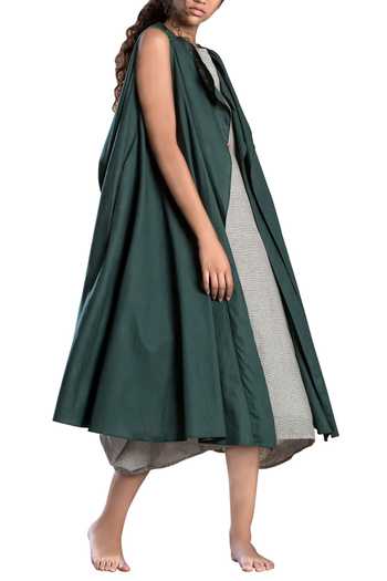 Buy MATI Green Dark Circular Jacket Online at Aza Fashions Buy_MATI_Green Dark Circular Jacket_Online_at_Aza_Fashions