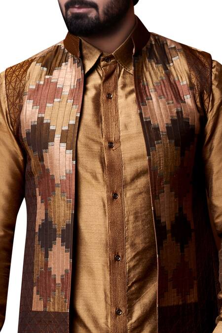 Kunal Anil Tanna_Beige Spun Silk Patchwork Bundi Kurta Set  _Online_at_Aza_Fashions