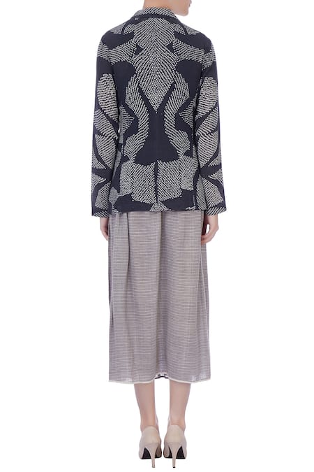 Urvashi Kaur Handwoven Cotton Jacket & Skirt Set 