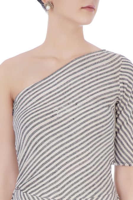 Urvashi Kaur_Beige Asymmetric Striped Jumpsuit _at_Aza_Fashions