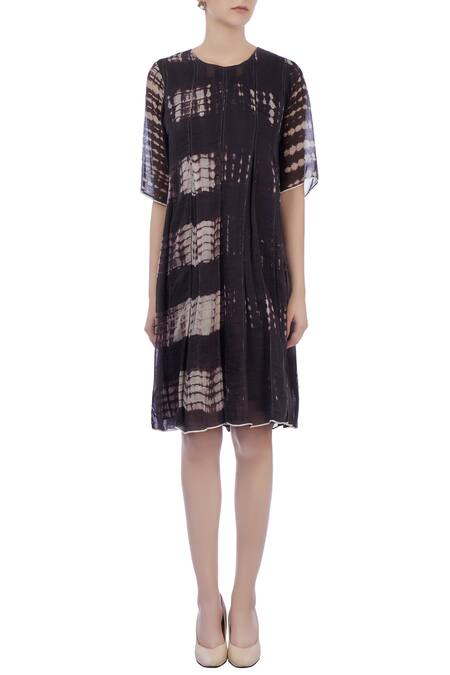 Shop_Urvashi Kaur_Grey Hand-woven Silk Tie Dye Round Dress _Online_at_Aza_Fashions