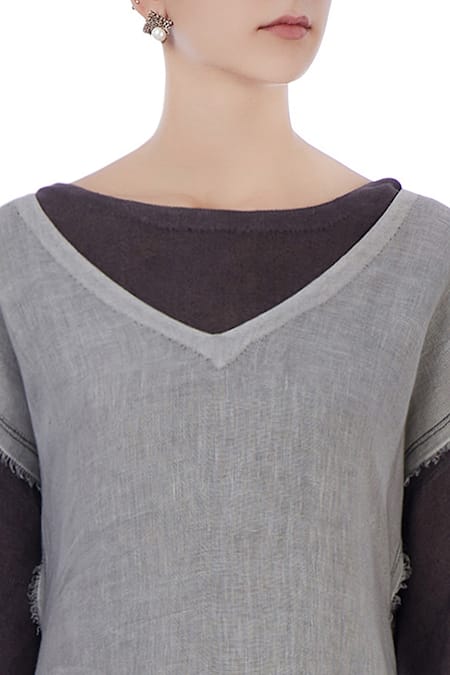 Urvashi Kaur_Grey Linen Boat Neck Oversized Tunic _at_Aza_Fashions