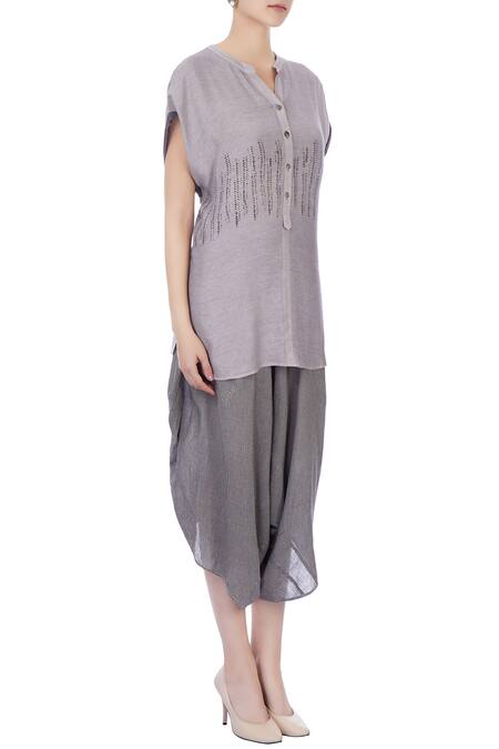 Urvashi Kaur_Grey Stripes Mandarin Collar Block Print Tunic And Pant Set _Online_at_Aza_Fashions