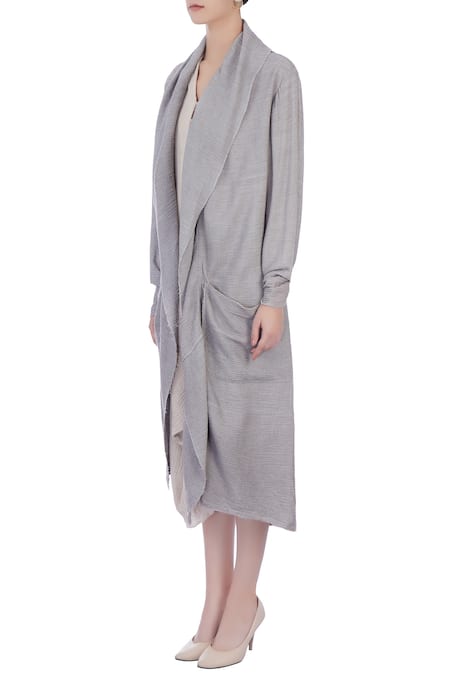 Buy_Urvashi Kaur_Grey Silk Linen, Organic Handwoven Cotton Checks Round Neck Crinkle Jacket _Online_at_Aza_Fashions