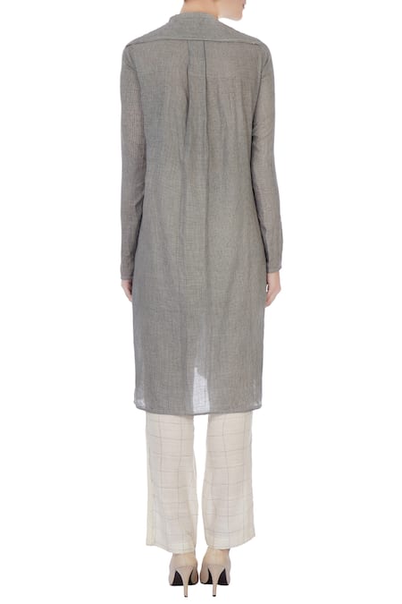 Urvashi Kaur Tunic & Chequered Pant Set 