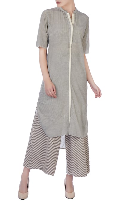 Urvashi Kaur Grey & white stripe cotton kurta & pants 