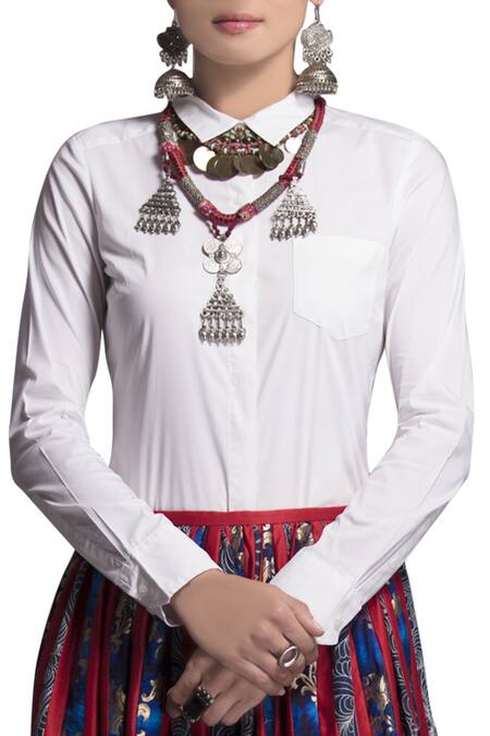 Shop Payal Jain Red Chanderi Embroidered Floral Skirt at Aza Fashions Shop_Payal Jain_Red Chanderi Embroidered Floral Skirt_at_Aza_Fashions