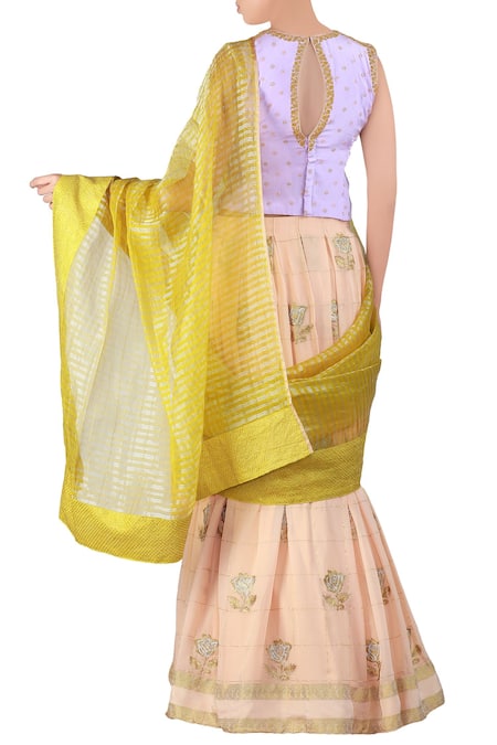 Shop_Latha Puttanna_Peach Georgette Embroidered Round Lehenga Saree Set  _at_Aza_Fashions