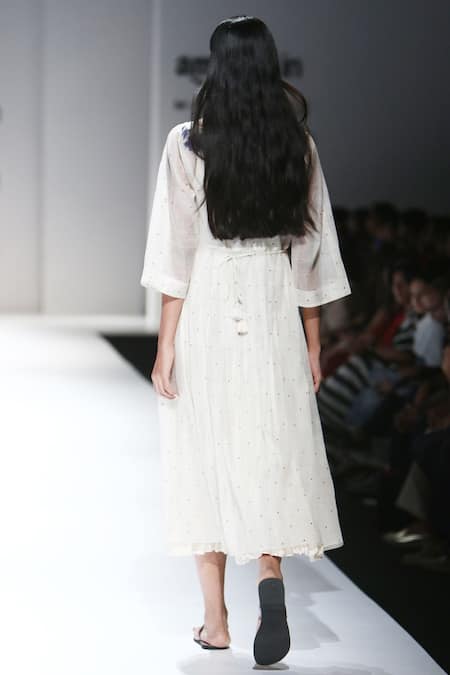 Prama By Pratima Pandey Chanderi Woven Kurta 