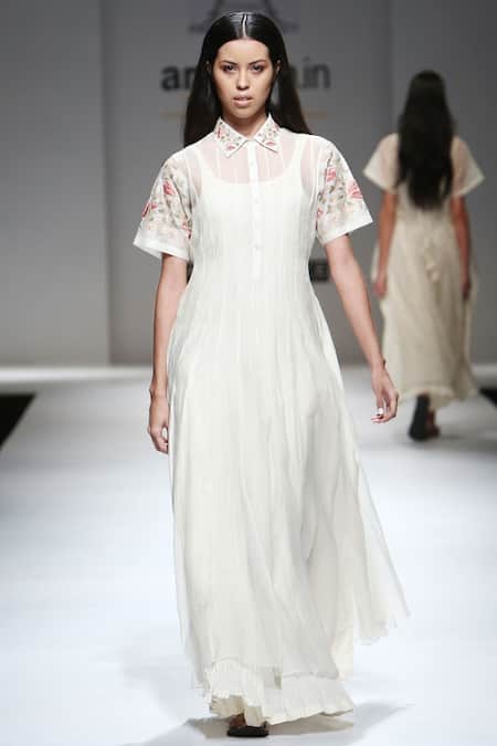 Prama By Pratima Pandey Ivory hand woven chanderi floral dress with slip 