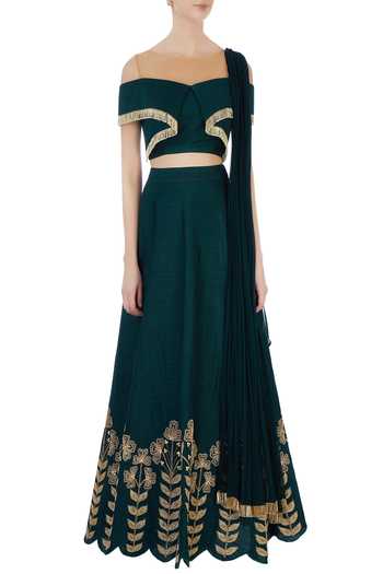 Shop_Shruti Ranka_Green Raw Silk Embroidered Boat Neck Lehenga Set_Online_at_Aza_Fashions