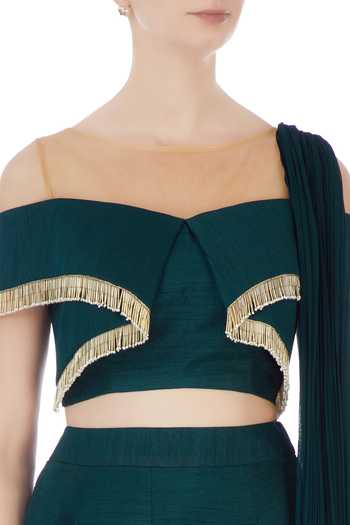Shruti Ranka_Green Raw Silk Embroidered Boat Neck Lehenga Set_at_Aza_Fashions