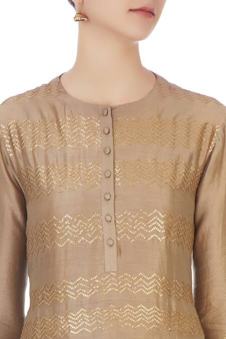 Joy Mitra Grey Round Chanderi Kurta And Lehenga Set at Aza Fashions Joy Mitra_Grey Round Chanderi Kurta And Lehenga Set _at_Aza_Fashions