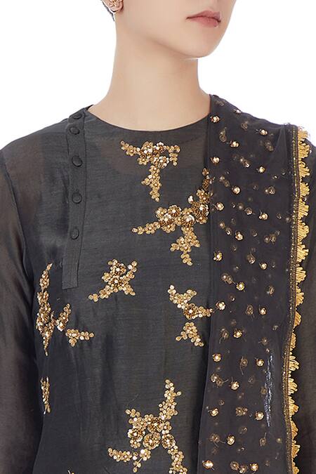 Joy Mitra Black Round Chanderi Kurta And Lehenga Set at Aza Fashions Joy Mitra_Black Round Chanderi Kurta And Lehenga Set _at_Aza_Fashions