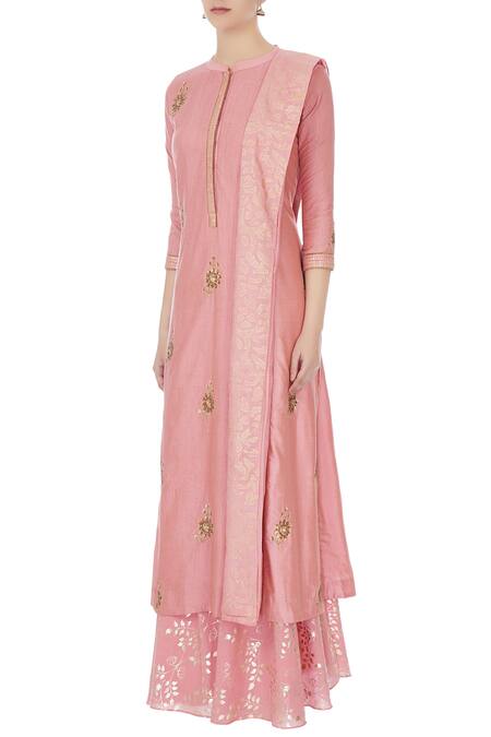 Buy_Manasi Sengupta_Pink Cotton Silk Embroidered Mandarin Collar Kurta Set  _Online_at_Aza_Fashions