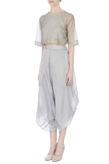 Buy_Urvashi Kaur_Blue Kota Doria Zari Round Neck Silk Striped Crop Top _Online_at_Aza_Fashions