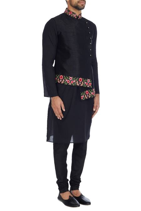 SOL by Piyush Dedhia_Black Art Cotton Silk Embroidered Resham Bundi Jacket  _Online_at_Aza_Fashions