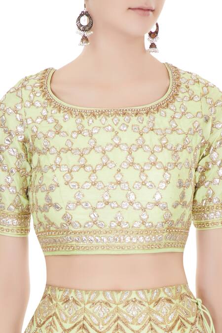 Vandana Sethi Green Embroidered Lehenga Set at Aza Fashions Vandana Sethi_Green Embroidered Lehenga Set_at_Aza_Fashions