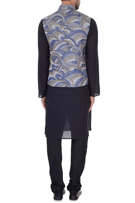 Narendra Kumar Linen Embroidered Bundi 