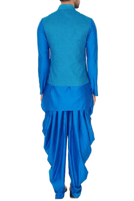 Narendra Kumar Chequered Bundi & Kurta Set 