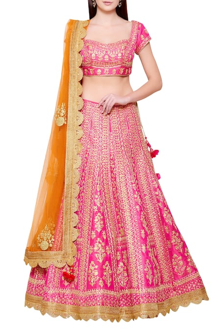 Shyam Narayan Prasad Pink U Neck Embroidered Bridal Lehenga Set For Women
