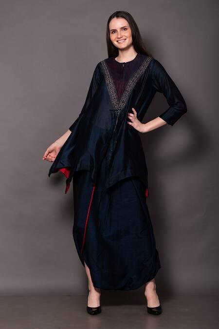 Vara By Vibha N Priti Blue Silk Chanderi Hand Embroidery Flower Round Neck Yoke Tunic With Dhoti Pant Online at Aza Fashions Vara By Vibha N Priti_Blue Silk Chanderi Hand Embroidery Flower Round Neck Yoke Tunic With Dhoti Pant _Online_at_Aza_Fashions