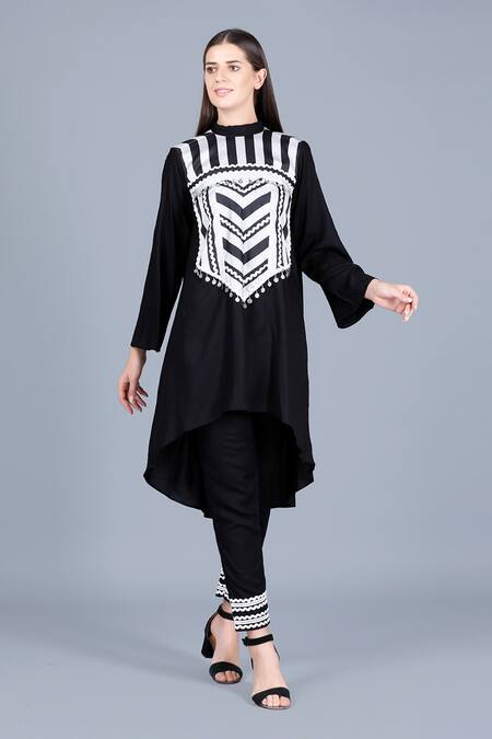 Gulabo By Abu Sandeep_Black Viscose Striped Asymmetrical Tunic_Online_at_Aza_Fashions