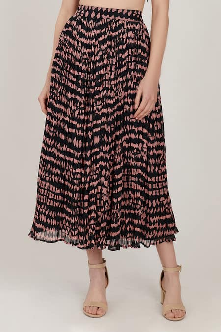Buy_Koai_Green Muslin Silk Abstract Print Pleated Skirt_Online_at_Aza_Fashions