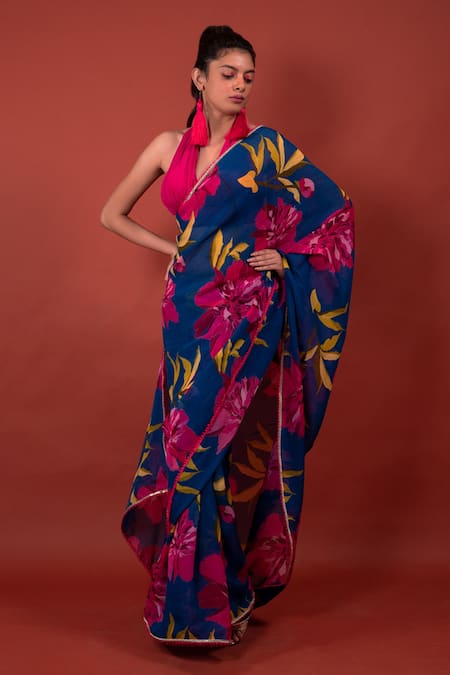 Rimi Nayak_Blue Printed Flower Pattern Organza Chrysanthemum Saree _Online_at_Aza_Fashions