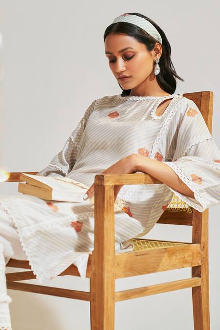 Sage Saga Blue Cotton, Chanderi Lace Keyhole Pihu Short Phiran Kurta And Work Palazzo Set at Aza Fashions Sage Saga_Blue Cotton, Chanderi Lace Keyhole Pihu Short Phiran Kurta And Work Palazzo Set _at_Aza_Fashions