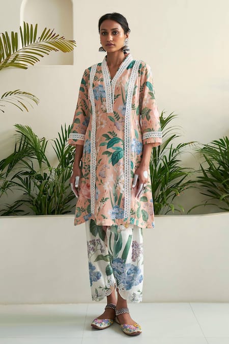 Sage Saga Peach Linen, Chanderi Embroidery Amaryllis Floral Print Tunic Tulip Salwar Set Online at Aza Fashions Sage Saga_Peach Linen, Chanderi Embroidery Amaryllis Floral Print Tunic Tulip Salwar Set _Online_at_Aza_Fashions