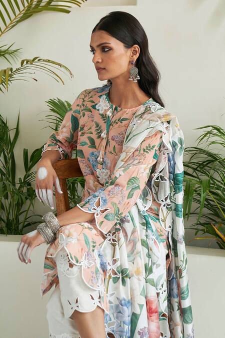 Shop Sage Saga Peach Linen, Chanderi, Pearls, Butterfly Cut-out Border Kurta Pant Set Online at Aza Fashions Shop_Sage Saga_Peach Linen, Chanderi, Pearls, Butterfly Cut-out Border Kurta Pant Set _Online_at_Aza_Fashions