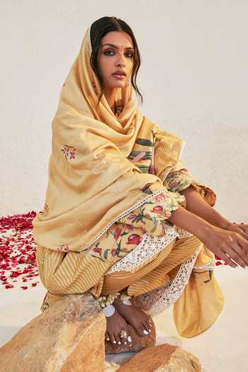Buy_Sage Saga_Yellow Chanderi, Lace Tassels Round Mahgul Floral Print Kalidar Kurta Salwar Set _Online_at_Aza_Fashions