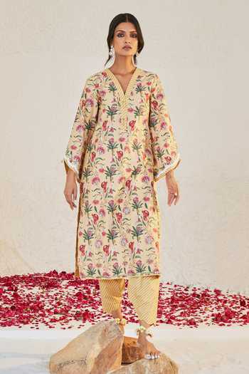 Buy_Sage Saga_Yellow Chanderi, Lace Embroidery, Tassels Mahgul Floret Print Kurta Salwar Set _Online_at_Aza_Fashions