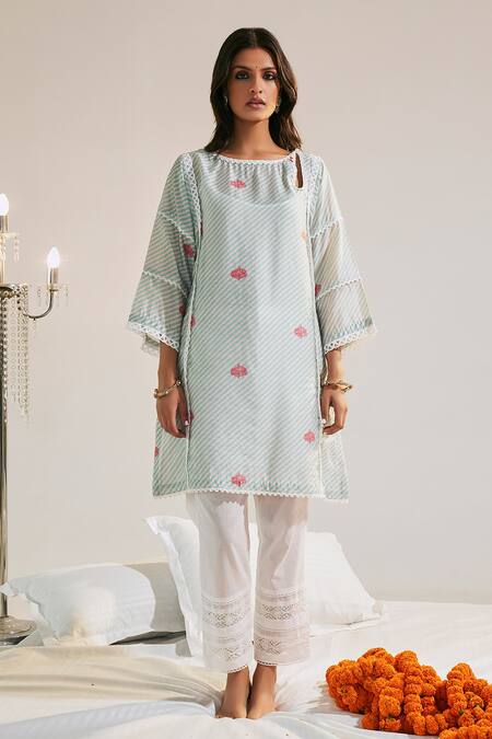 Buy_Sage Saga_Blue Chanderi, Cotton Lace Keyhole Neck Pihu Printed Phiran Kurta _Online_at_Aza_Fashions