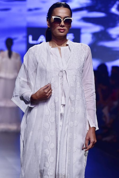 House Of Kotwara_White Round Chikankari Choga Kurta Set  _Online_at_Aza_Fashions
