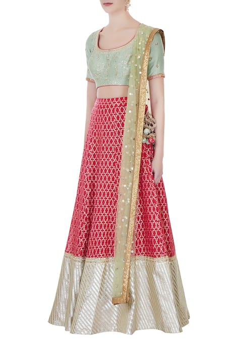 Buy_Avnni Kapur_Red Banarasi Woven Round Neck Lehenga Set_Online_at_Aza_Fashions