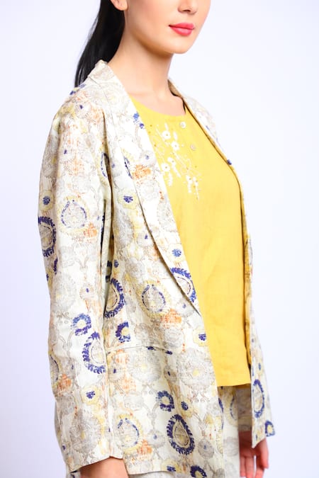 Buy_Linen Bloom_Beige 100% Linen Digital Prints Flap Collar Oriental Blazer _Online_at_Aza_Fashions
